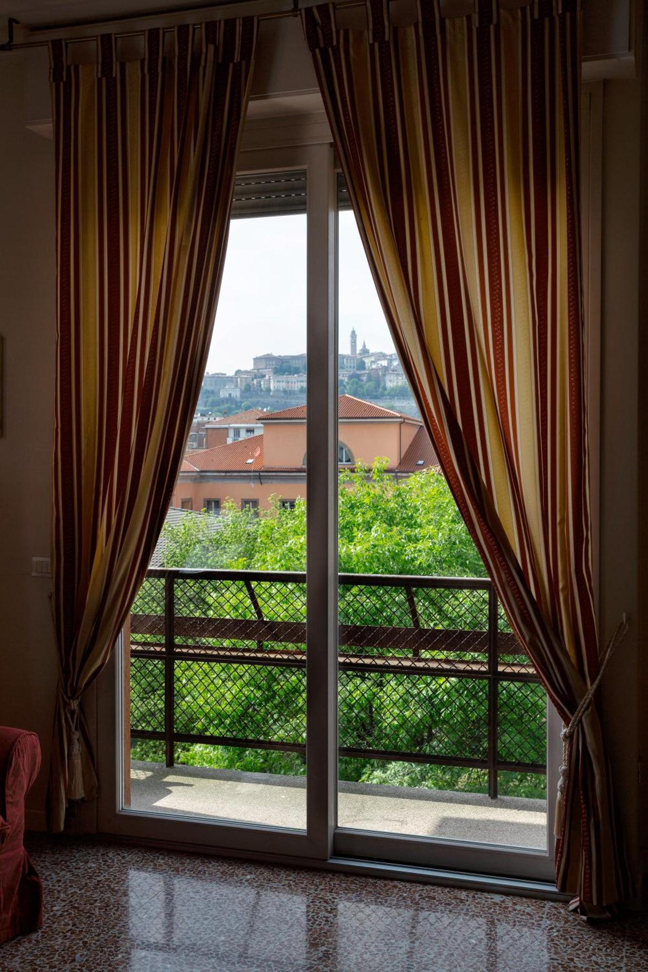 La Castellana Apartment Bergamo Exterior photo